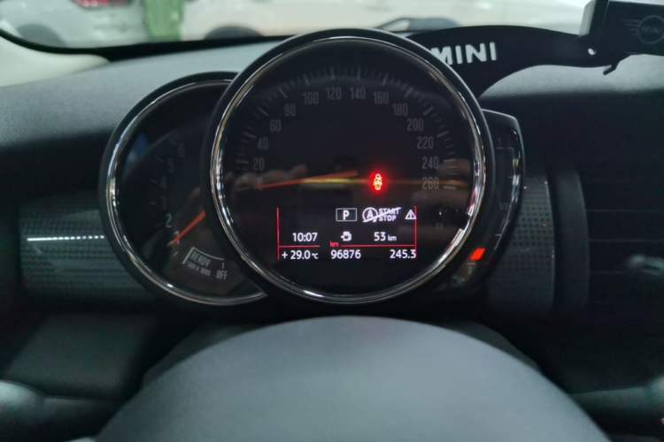 Used MINI 2016 1.5T COOPER Five-Door Edition Instrument Cluster