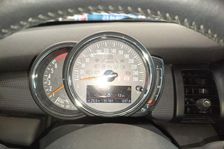 Used MINI 2016 1.5T COOPER Instrument Cluster