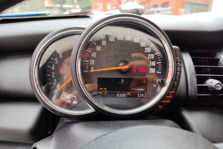 Used MINI 2016 1.2T ONE Pioneer Edition Instrument Cluster