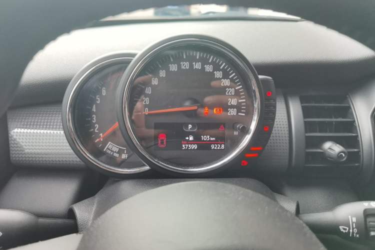 Used MINI 2016 1.5T COOPER Avant-Garde Instrument Cluster