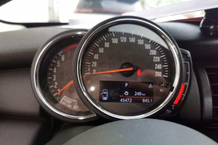 Used MINI 2016 1.2T ONE Pioneer Edition Five-Door Version Instrument Cluster