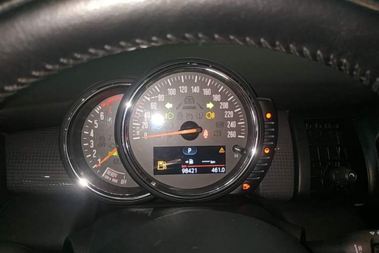 Used MINI 2016 1.5T COOPER Avant-Garde Instrument Cluster