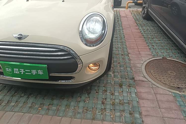 Used MINI 2016 1.2T ONE Five-Door Edition Left Front Headlight