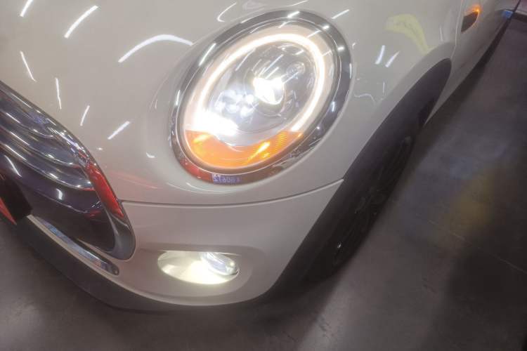 Used MINI 2016 1.5T COOPER Performance Edition 5-door version Left Front Headlight