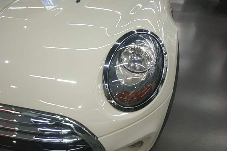Used MINI 2016 1.5T COOPER Left Front Headlight