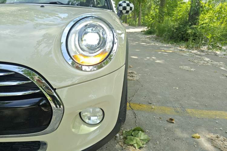 Used MINI 2016 1.5T COOPER Five-Door Edition Left Front Headlight