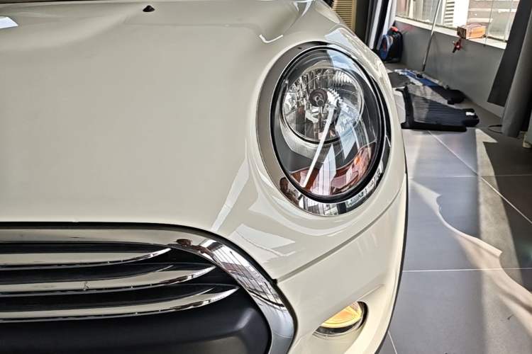 Used MINI 2016 1.2T ONE Pioneer Edition Left Front Headlight