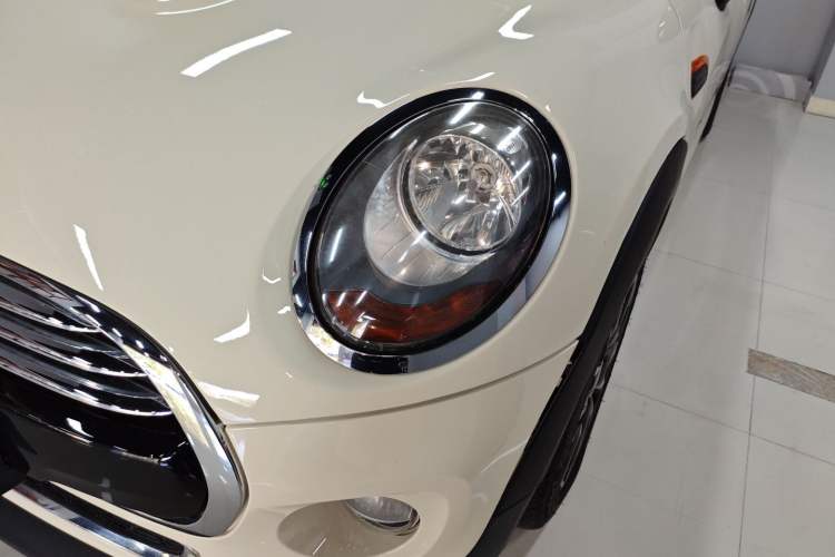 Used MINI 2016 1.5T COOPER Five-Door Edition Left Front Headlight