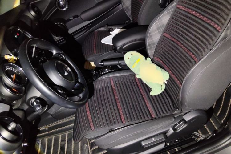 Used MINI 2016 1.5T COOPER Avant-Garde Left Front Seat