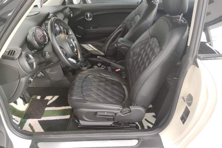 Used MINI 2016 1.2T ONE Pioneer Edition Left Front Seat
