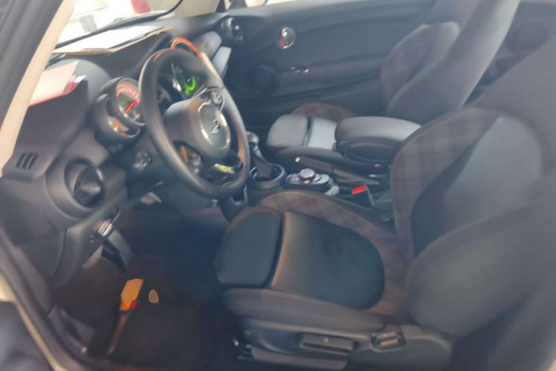 Used MINI 2016 1.5T COOPER Avant-Garde Left Front Seat
