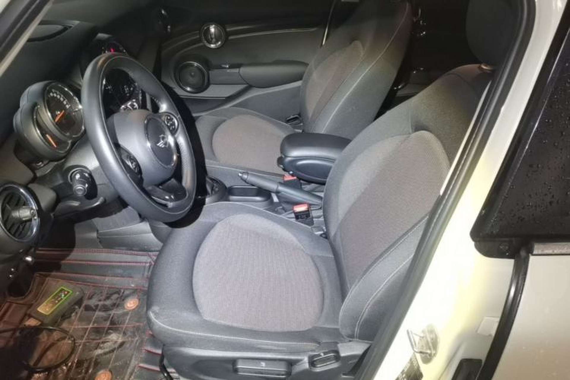 Used MINI 2016 1.2T ONE Pioneer Edition Five-Door Version Left Front Seat