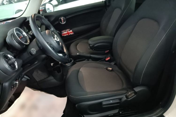 Used MINI 2016 1.2T ONE Pioneer Edition Left Front Seat