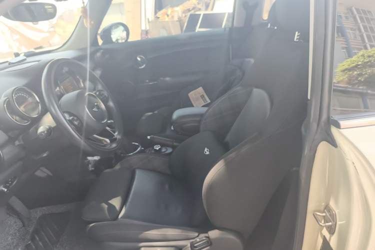 Used MINI 2016 1.5T COOPER Left Front Seat