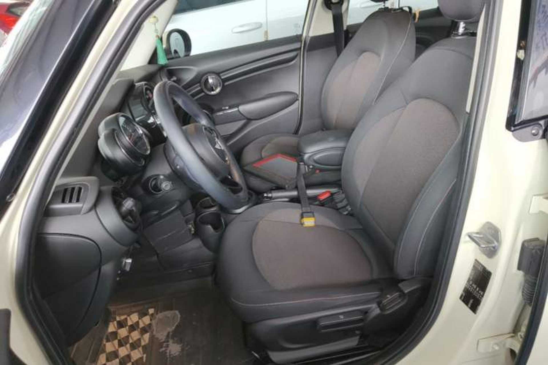 Used MINI 2016 1.2T ONE Five-Door Edition Left Front Seat