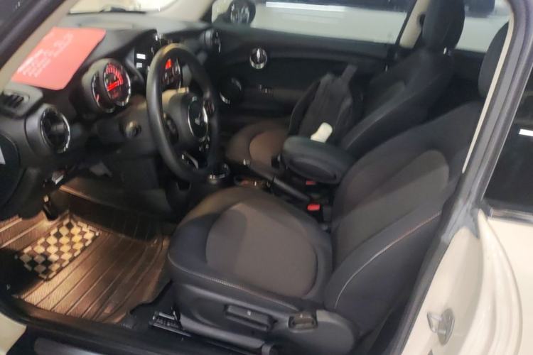 Used MINI 2016 1.2T ONE Pioneer Edition Left Front Seat