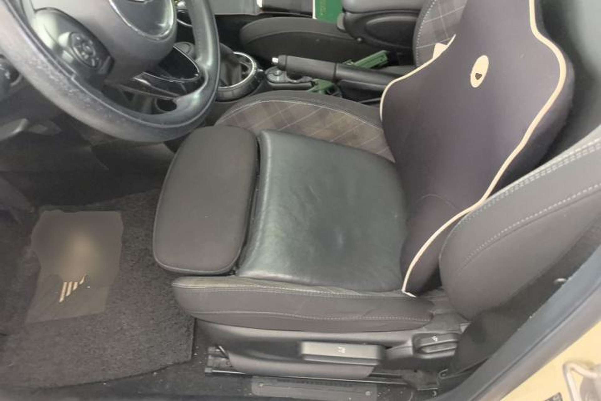 Used MINI 2016 1.5T COOPER Five-Door Edition Left Front Seat