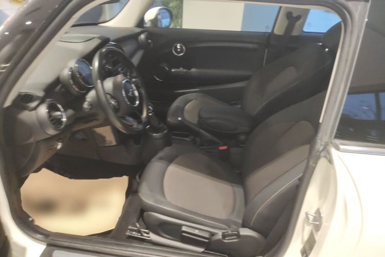 Used MINI 2016 1.2T ONE Pioneer Edition Left Front Seat