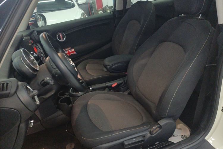 Used MINI 2016 1.2T ONE Pioneer Edition Left Front Seat