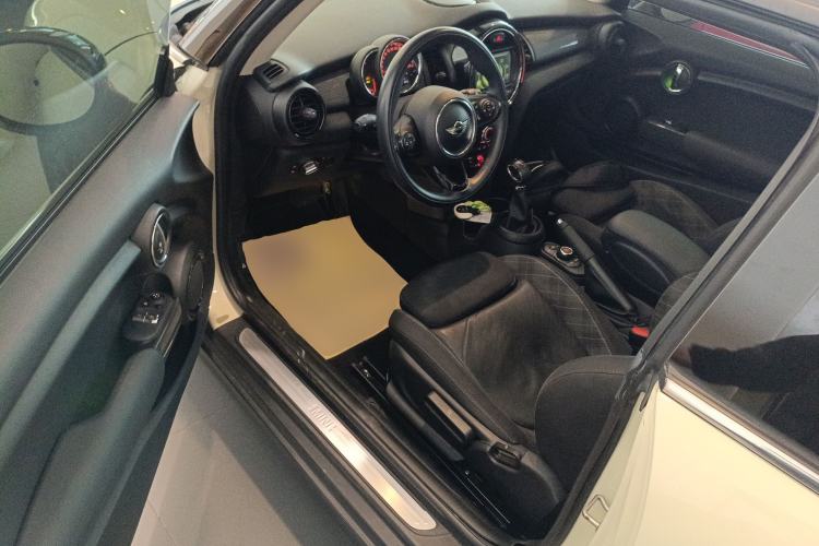 Used MINI 2016 1.5T COOPER Left Front Seat