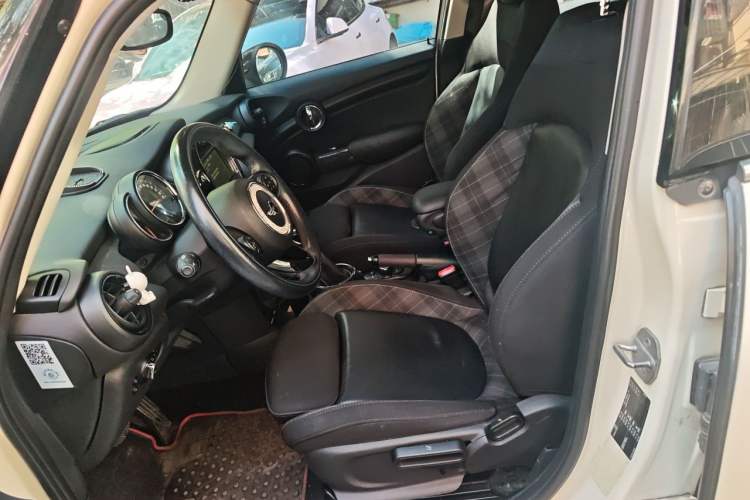 Used MINI 2016 1.5T COOPER Five-Door Edition Left Front Seat