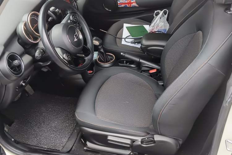 Used MINI 2016 1.2T ONE Left Front Seat