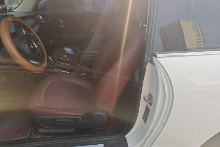 Used MINI 2016 1.5T COOPER Left Front Seat