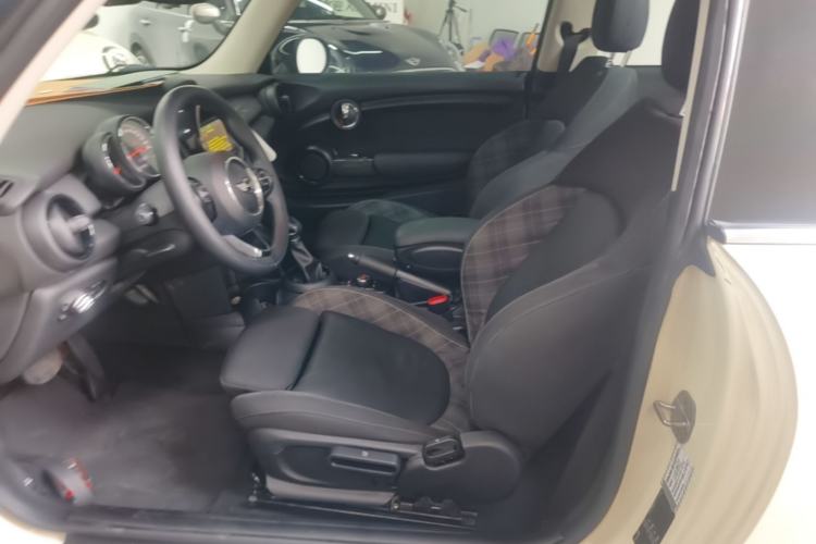 Used MINI 2016 1.5T COOPER Left Front Seat