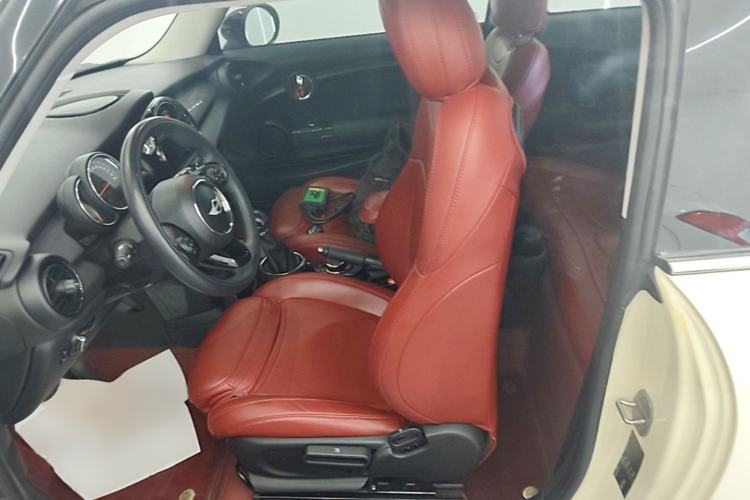 Used MINI 2016 1.5T COOPER Avant-Garde Left Front Seat