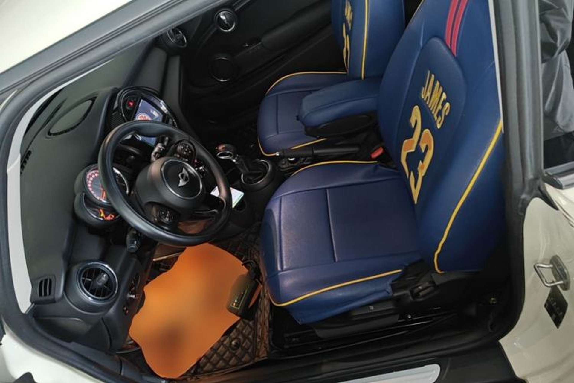 Used MINI 2016 1.2T ONE Pioneer Edition Left Front Seat
