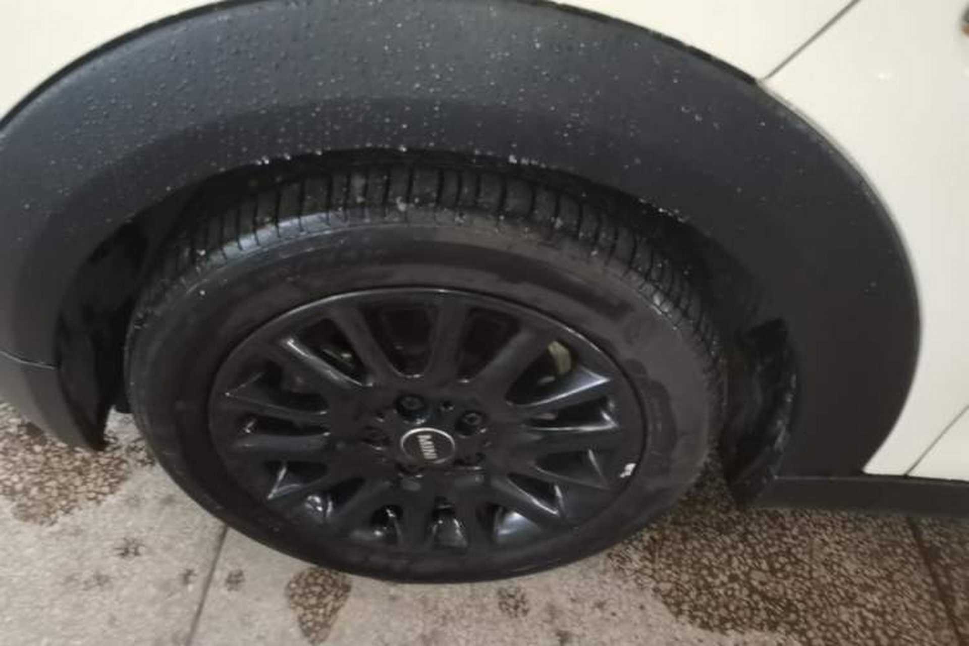 Used MINI 2016 1.2T ONE Pioneer Edition Five-Door Version Left Front Wheel Hub