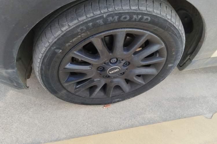 Used MINI 2016 1.5T COOPER Left Front Wheel Hub