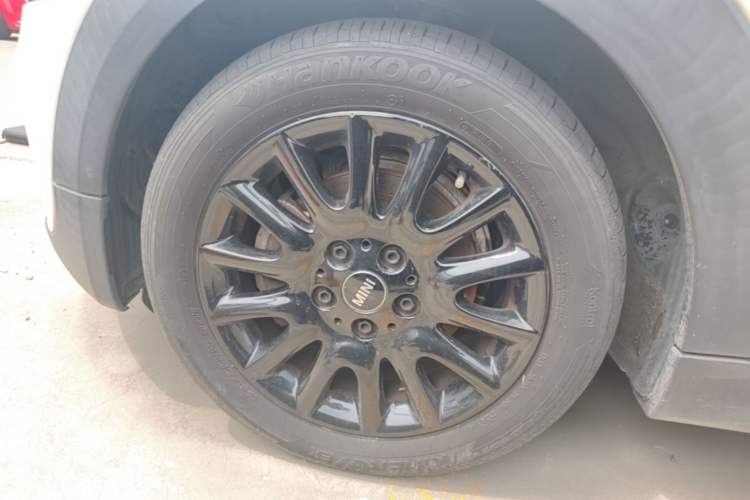 Used MINI 2016 1.2T ONE Pioneer Edition Left Front Wheel Hub