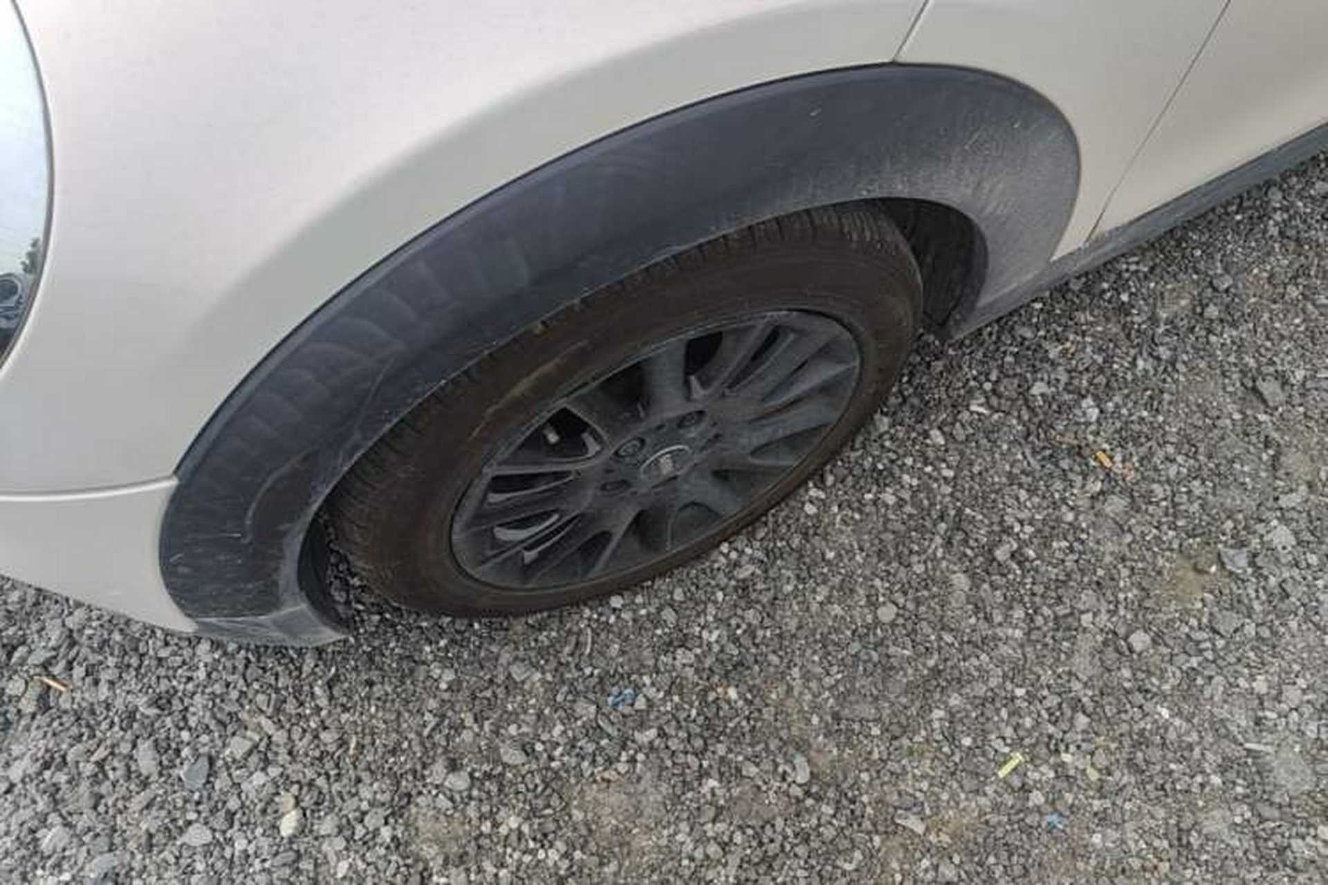 Used MINI 2016 1.5T COOPER Left Front Wheel Hub