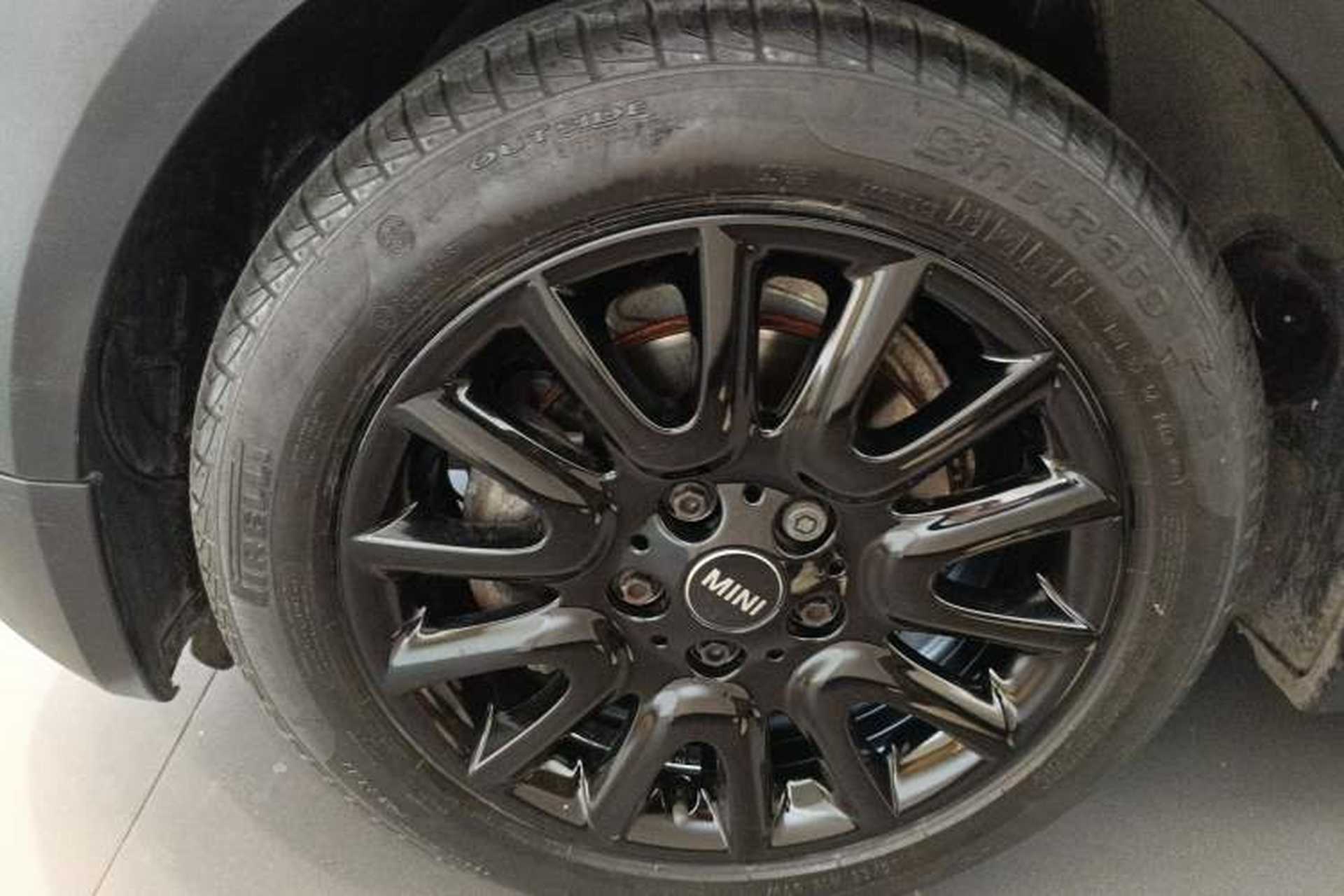 Used MINI 2016 1.5T COOPER Left Front Wheel Hub