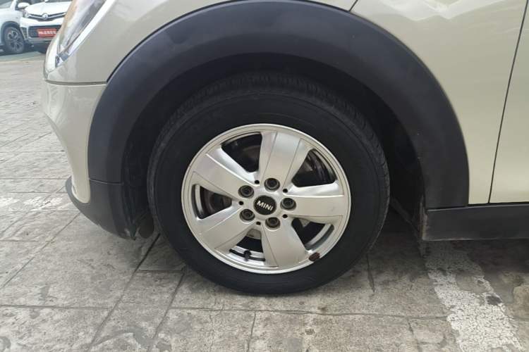 Used MINI 2016 1.2T ONE Five-Door Edition Left Front Wheel Hub