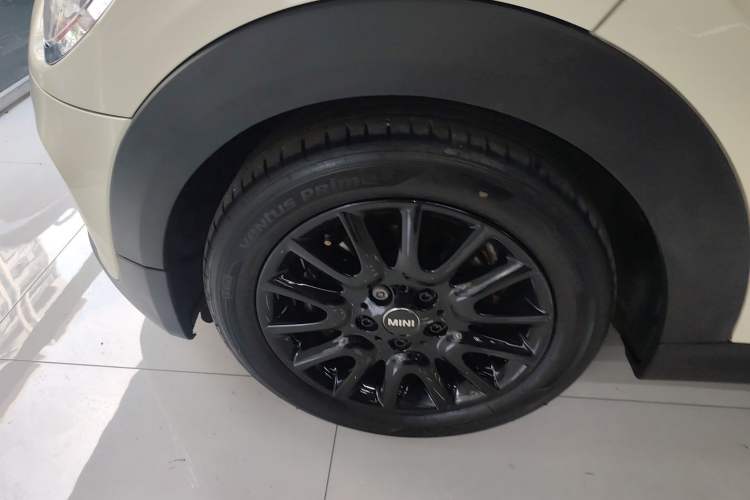 Used MINI 2016 1.5T COOPER Left Front Wheel Hub