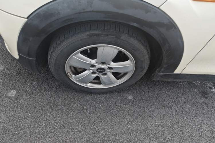 Used MINI 2016 1.2T ONE Left Front Wheel Hub