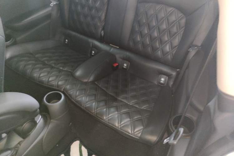 Used MINI 2016 1.2T ONE Pioneer Edition Left Rear Seat