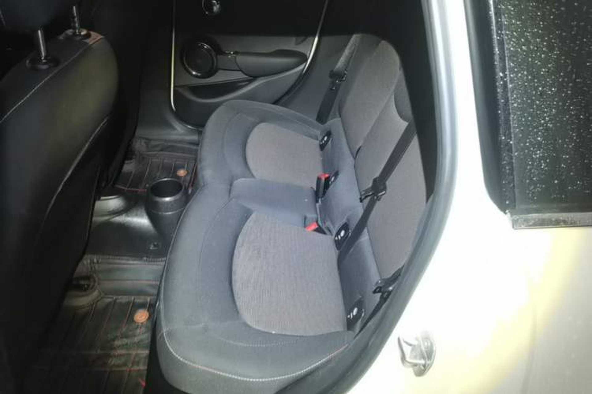 Used MINI 2016 1.2T ONE Pioneer Edition Five-Door Version Left Rear Seat