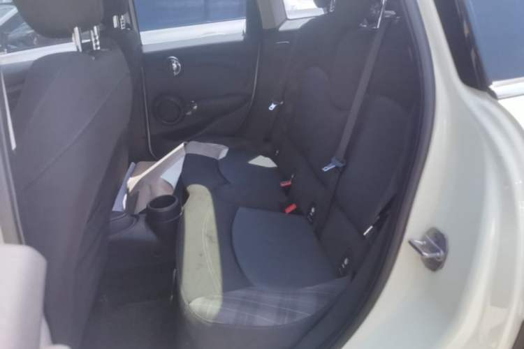 Used MINI 2016 1.5T COOPER Five-Door Edition Left Rear Seat