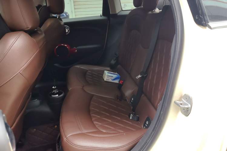 Used MINI 2016 1.5T COOPER Five-Door Edition Left Rear Seat