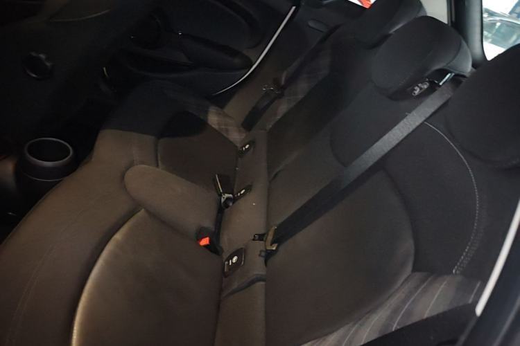 Used MINI 2016 1.5T COOPER Five-Door Edition Left Rear Seat