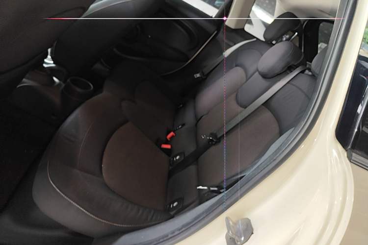 Used MINI 2016 1.2T ONE Five-Door Edition Left Rear Seat