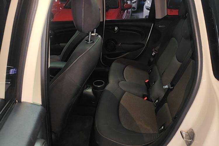Used MINI 2016 1.2T ONE Five-Door Edition Left Rear Seat
