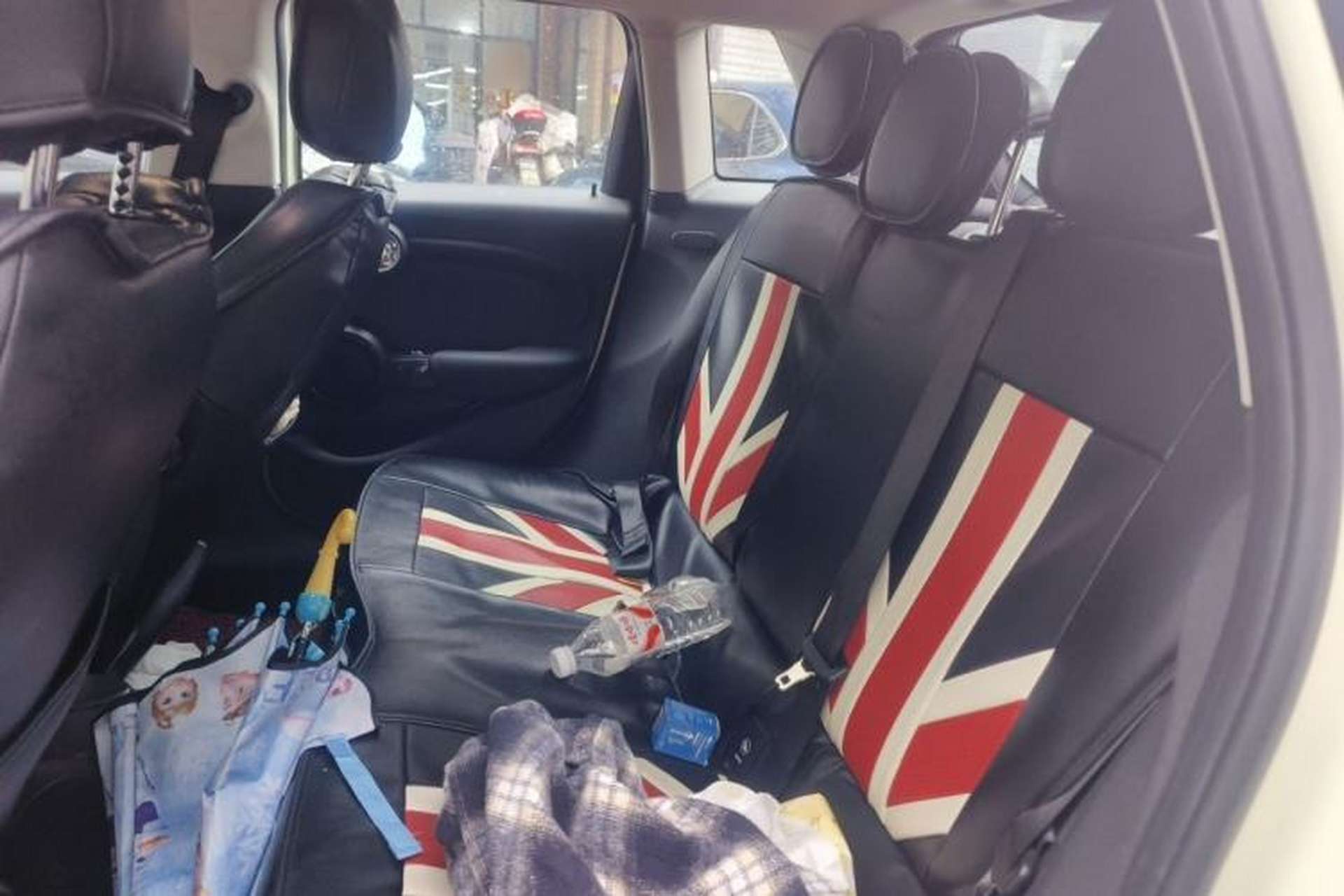 Used MINI 2016 1.5T COOPER Five-Door Edition Left Rear Seat