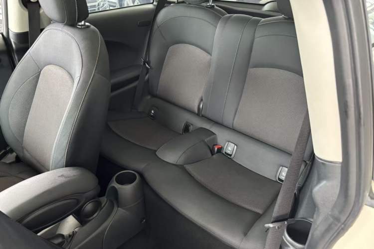Used MINI 2016 1.2T ONE Pioneer Edition Left Rear Seat