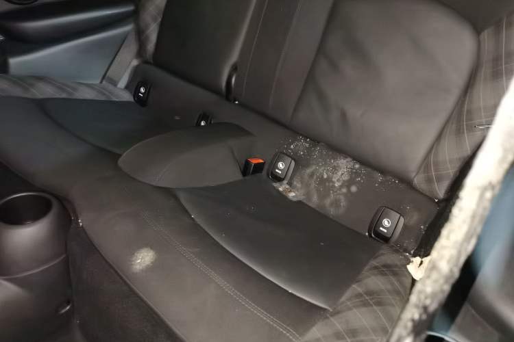 Used MINI 2016 1.5T COOPER Left Rear Seat