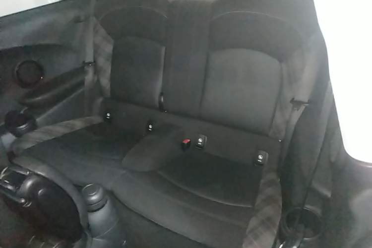 Used MINI 2016 1.5T COOPER Avant-Garde Left Rear Seat