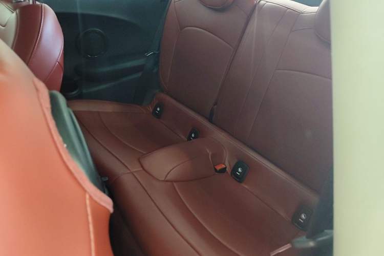 Used MINI 2016 1.5T COOPER Avant-Garde Left Rear Seat